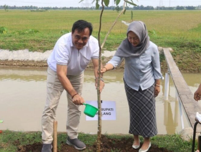 
					Hari Peduli Sampah Nasional 2025, Plh Bupati Pemalang Sebut Waktu yang Tepat Evaluasi Peduli Sampah