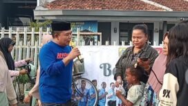 Berkah Ramadan 1446 H, Kompak Berbagi Takjil untuk Pengguna Jalan di Petarukan