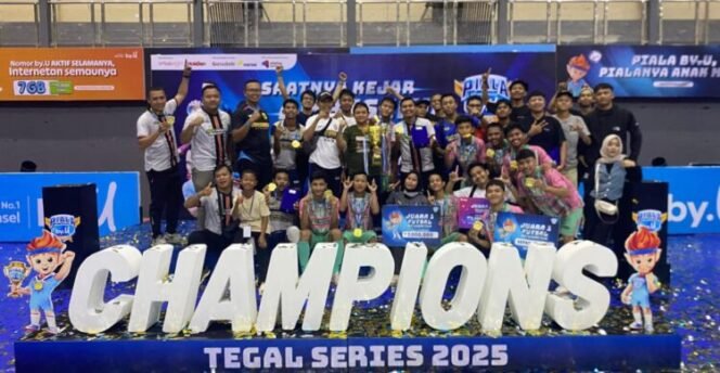 
					Tim futsal SMK Islam Nusantara Comal (ISNU Futsal) berhasil menorehkan prestasi membanggakan dengan meraih Juara 1 dalam ajang Piala BY.U 2025 tingkat SMA/sederajat