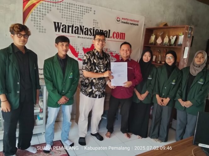 
					Lima Mahasiswa KPI UIN Gus Dur Pekalongan Siap Mengabdi di Dunia Jurnalistik melalui PPL di Warta Nasional