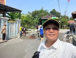 Kades Loning Monitoring Proses Pembangunan Atau Rehabilitasi Jalan Rabat Beton, Pastikan Kualitas dan Realisasi Sesuai Spek dan Anggaran