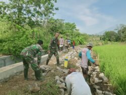Sinergi TNI dan Masyarakat dalam Pra TMMD Sengkuyung Tahap III di Desa Wanarata Pemalang