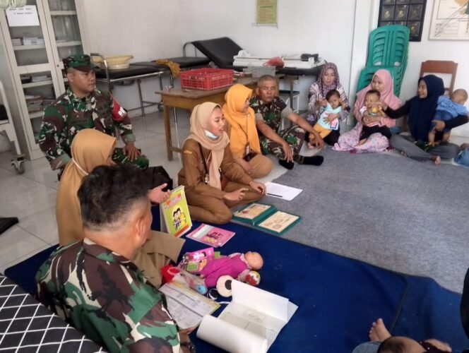 
					Koramil 06/Bodeh Bersama PLKB dan Bidan Desa Gelar Penyuluhan Kelas Balita Pencegahan Stunting di Desa Babakan