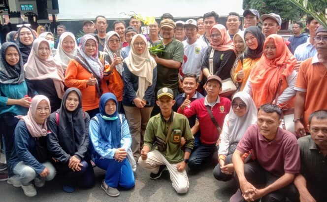 
					Bupati Pemalang Resmi Bersurat ke Menpan RB, Tenaga Honorer Kategori R4 Berharap Jadi ASN 2025