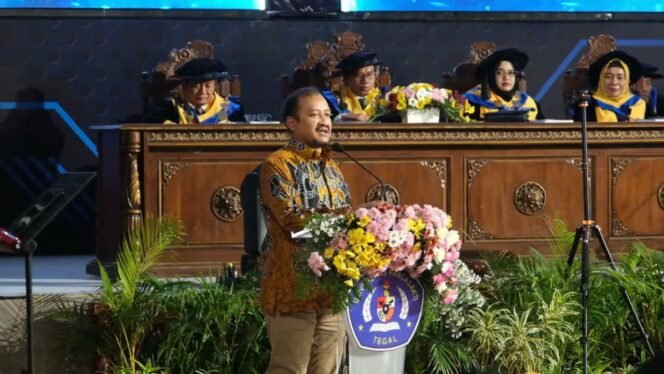 
					876 Wisudawan UPS Tegal Didorong Hasilkan Riset Bermanfaat untuk Masyarakat