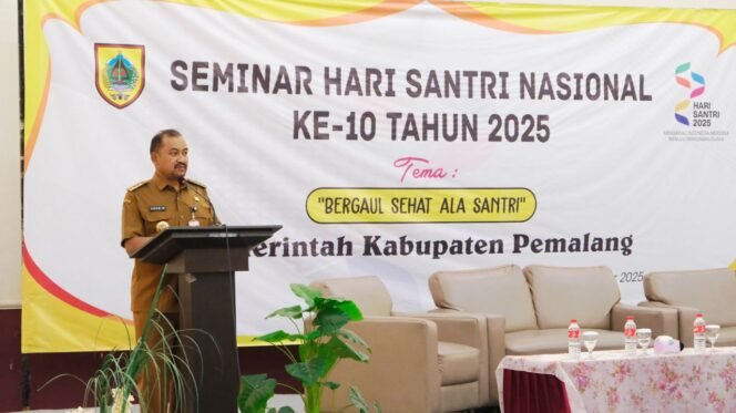 
					Bupati Anom Buka Seminar Hari Santri Nasional 2025: Santri Harus Jadi Teladan Membangun Peradaban