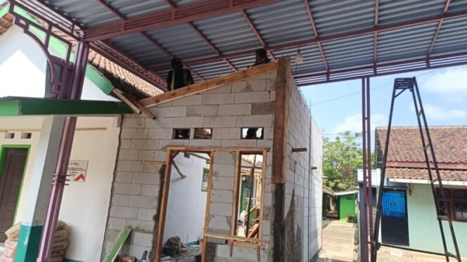 
					BRI Peduli Hadir untuk Pendidikan, MDT Walisongo Kebongede Terima Bantuan Pembangunan Sarana
