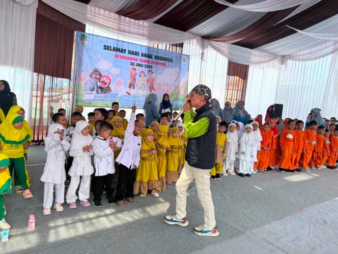 
					Penuh Haru! Ratusan Anak TK/PAUD Rayakan HAN 2026, Kak Harris Gaungkan Perang Melawan Stunting Lewat Dongeng