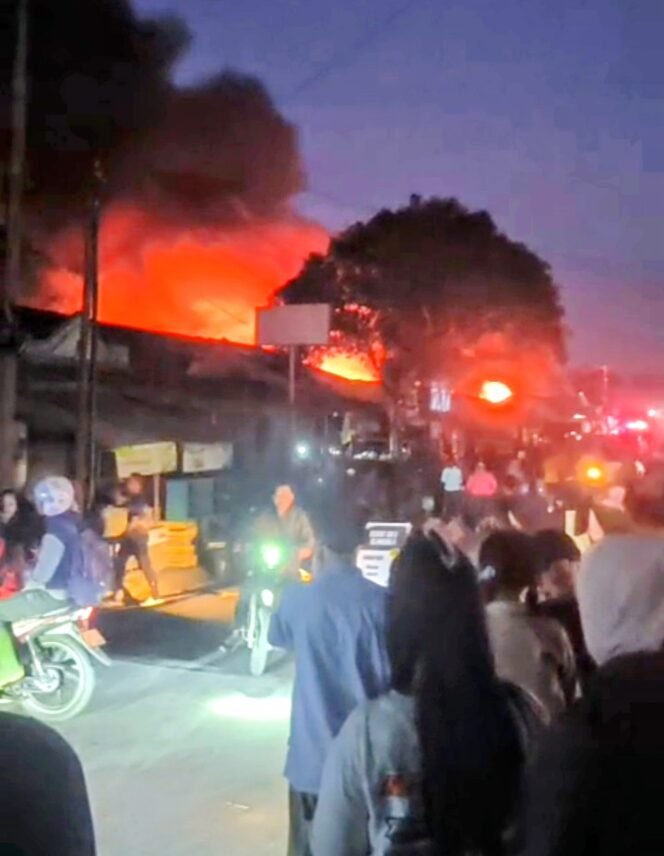 
					Miris Dua Tahun Berselang, Pasar Belik Kembali Dilalap si Jago Merah