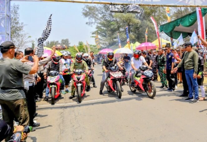 
					Plt Bupati Pemalang Jajal Sirkuit Pantai Widuri, di Even Mini Road Race HUT TNI ke-81