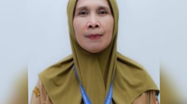 Dra. Titien Soewastiningsih Soebari, M.Ed., Ph.D,